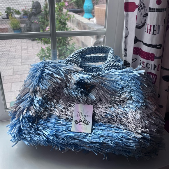 Prada: Raffia Straw Blue Bag *RARE* - Picture 6 of 17